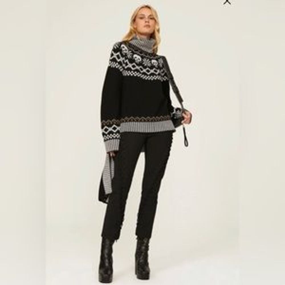 MONSE women’s sweater faire isle fine wool Black and White skull high Neck